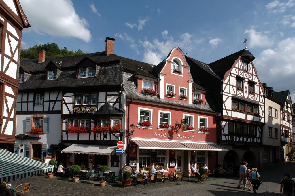 Gast-Und Weinhaus Burkard Hotel Bernkastel-Kues Bagian luar foto